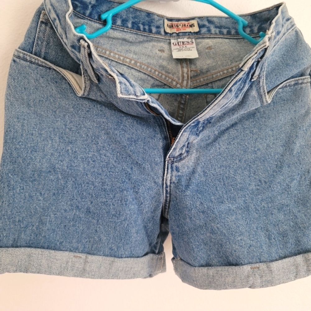 GUESS SHORTS